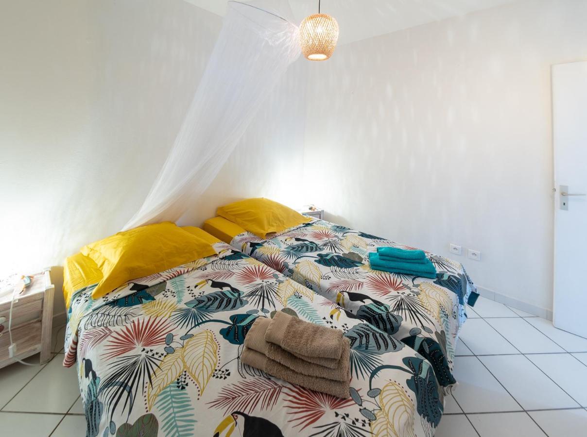 Roches Percees *** Villa Terre-De-Haut Ngoại thất bức ảnh